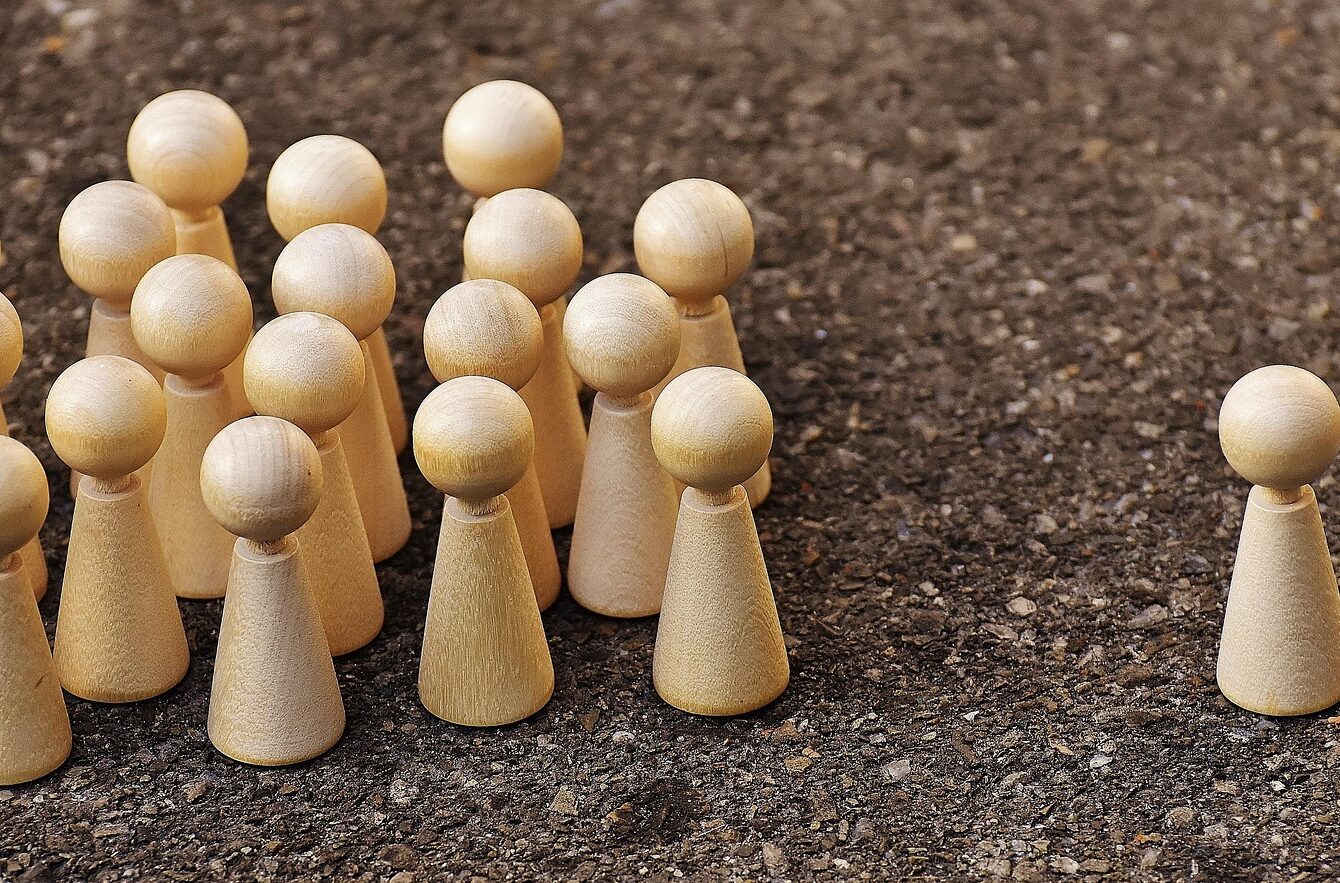 alexas_fotos-one-against-all-1744093_1920